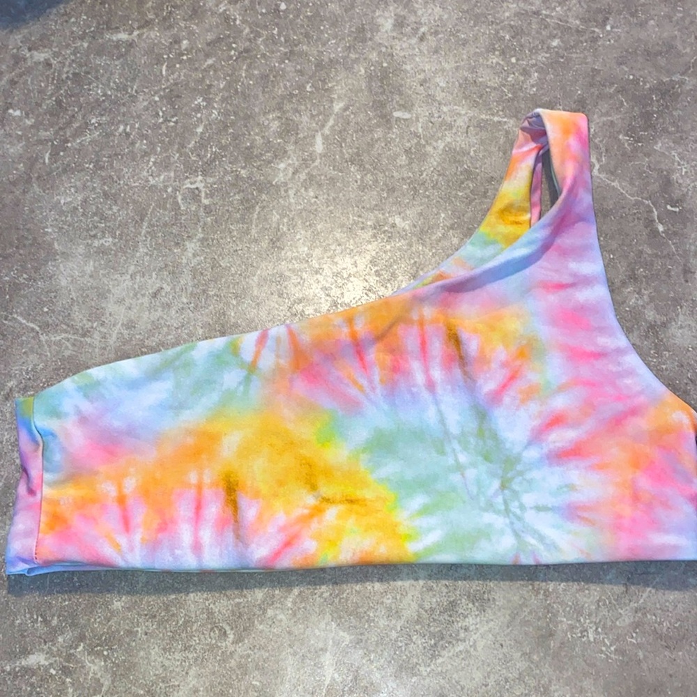 Skatie Tie-Dye One-Shoulder Bikini Top in Pastel Rainbow